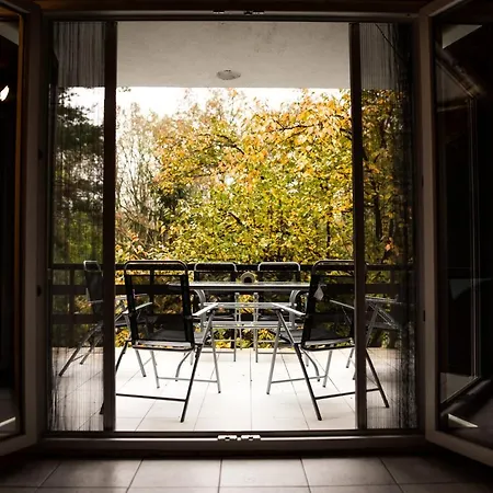 Fenyves Ut 1 Apartment