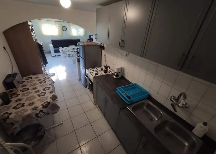 公寓 Fenyves Ut 1 *